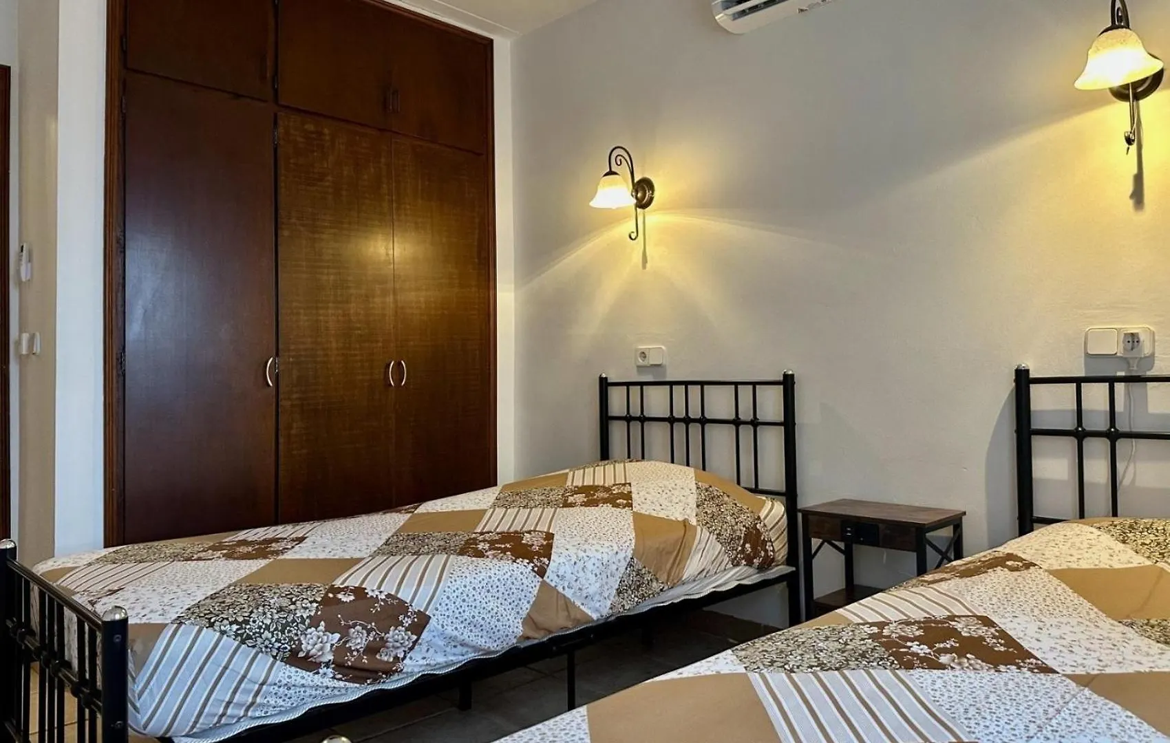 Casa Mas Tomasi Pals Vila 0*,